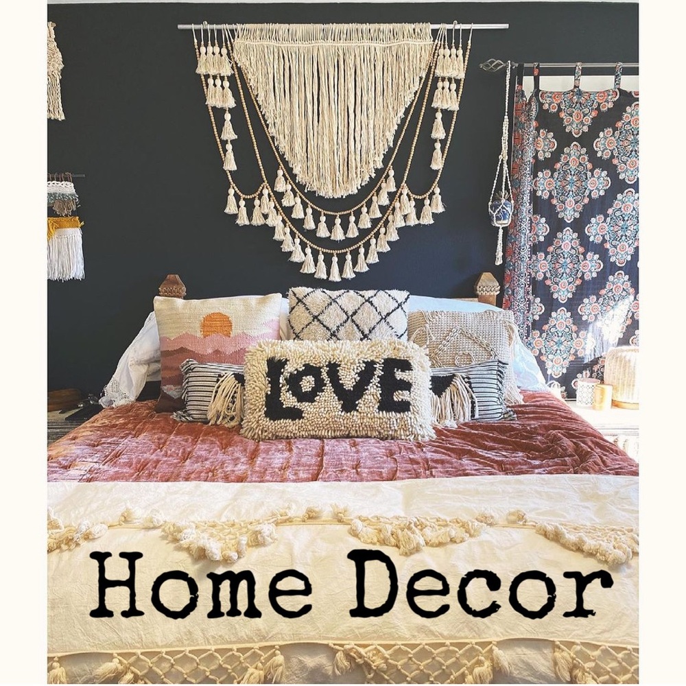 Home Decor 🖤